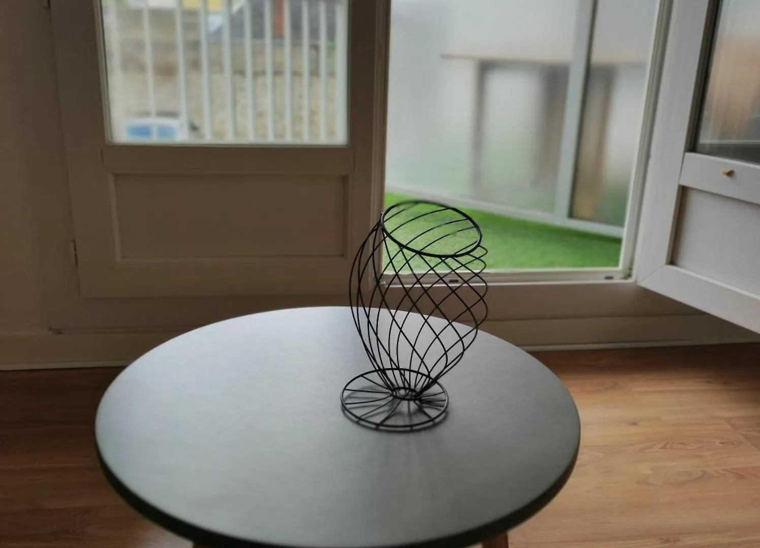 Appartement Studio Centre Avec Place De Parking Λοριάν